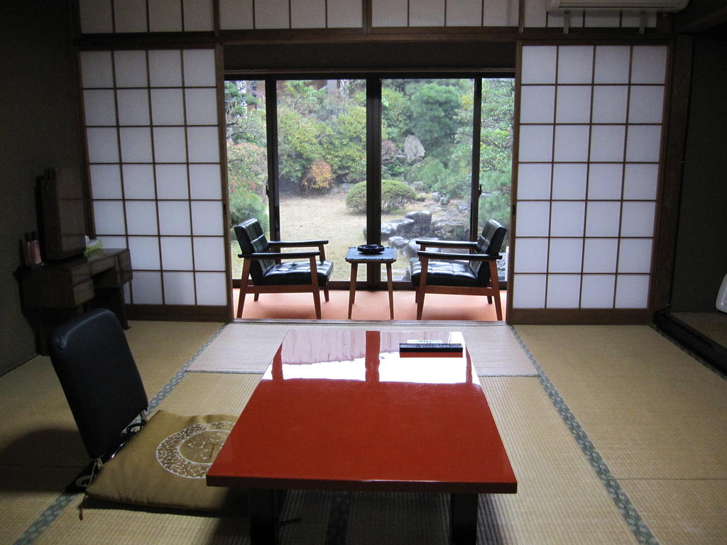 Masuya Ryokan Идзумо Номер фото